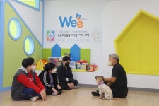 이천 다원학교, 도 특수학교 최초 재학생 3명 동물교감활동사 2급 자격증 취득