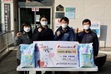 안산시 군자새마을금고·에이스오토서비스·이동 만나교회·수암교회, 설맞이 취약계층 쌀 나눔