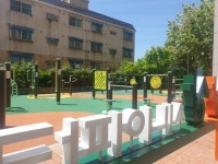 노인 없는 노인놀이터…호응은 아직