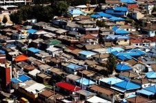 십정폴리 뉴트로…새 것에 옛 것을 입히다