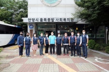 안양시의회, 안양시율목종합사회복지관서 배식봉사