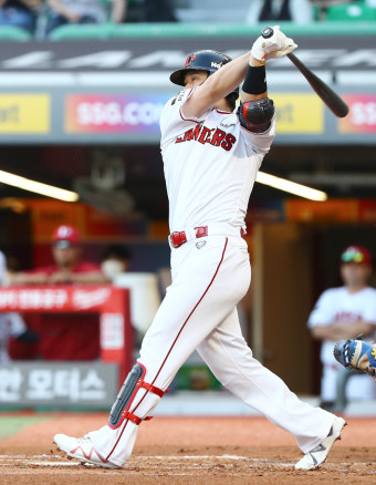 SSG 최정 등 8명 2022 신한은행 SOL KBO 리그 8월 월간 MVP 후보 확정...6일까지 팬 투표 진행