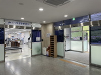 안산시 신길동, 코로나19로 폐쇄한 청사 정문 개방