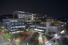 신상진 성남시의료원 운영 방식 개선 총력...대학병원급 위탁 찬성 61.9%