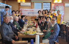 안산 본오2어울림적십자봉사회, 본오2동 경로당 회장과 보니경로당 어르신에게 음식 대접