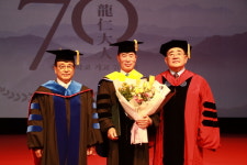이원성 경기도체육회장, 용인대서 명예박사 학위 받아