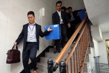 수원 전세 사기 정모씨 일가 2차 소환 조사…피해액 500억 상당