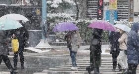 경기남부 흐림…비 또는 눈