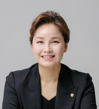 [4·10 총선] 광명 갑 임오경 예비후보, 당내 경선 승리