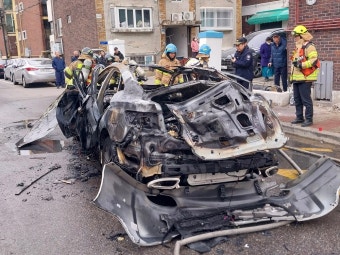 인천서 불타는 차량 두고 사라진 운전자...경찰 추적 중