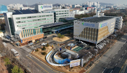 코로나·의료파업 사투…돌아온 건 적자