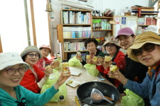 영통종합사회복지관, 이천 서경들마을에서 자원봉사자 나들이 실시