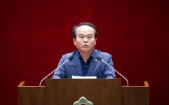 성남시의회 새 의장 이덕수 의원