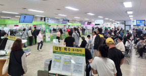 인천운전면허시험장 북새통…적성 검사, 온라인 신청을