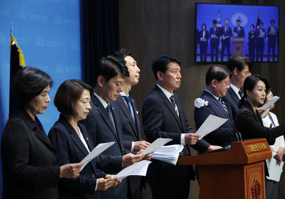더 센 상법 개정안 통과, 방송 3법과 노란봉투법도 국회 법사위 통과 예상