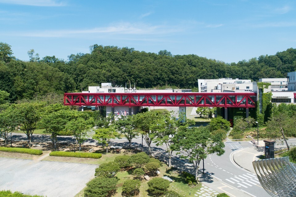 서울예대, 생리공결 소변검사 요구 규정 논란 후 철회
