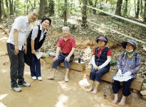 최병일 안양시의원, 갈산공원 맨발걷기 길 명소화 앞장