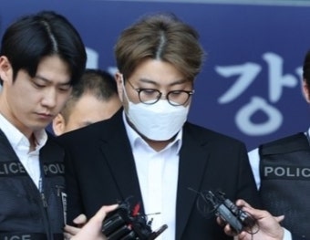 檢, '음주 뺑소니 혐의' 김호중 2심서 징역 3년 6개월 구형