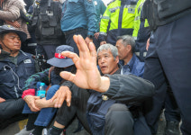 [포토] 전봉준 투쟁단 남태령 2차 트랙터 집회