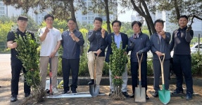 오수중계펌프장에 나무 500그루 식재