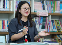 [우리 동네 사회복지] ② 안양시부흥종합사회복지관 김소희 과장 텅 빈 듯했던 동네 무작정 활보…이젠 이웃이 먼저 손 내밀어요