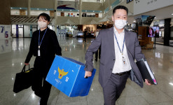 초유의 압수수색…충격에 빠진 인천시청