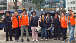 인천 중구 신포동 주민들, 사동 일대 방역 구슬땀
