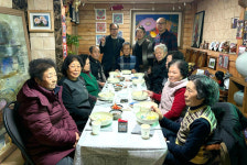 치매미술치료협회, 情 듬뿍 행복 한그릇