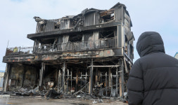 [포토] 화성 반정동 자동차 정비시설서 화재…4명 대피