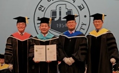 공부하는 의원상 실천한 정해권 인천시의회 의장…박사 학위 취득 귀감