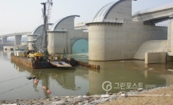 낙동강 3개 보 보강공사…감사원 지적엔 문제없다더니