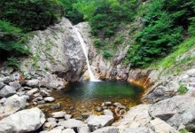 명승 제95호로 지정된 설악산 비룡폭포 계곡 일원