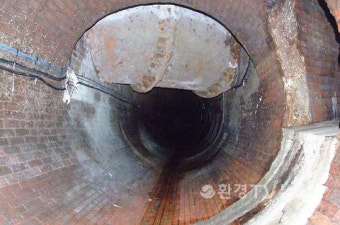 기재부, '싱크홀' 부르는 노후상수관 교체예산 전액 삭감