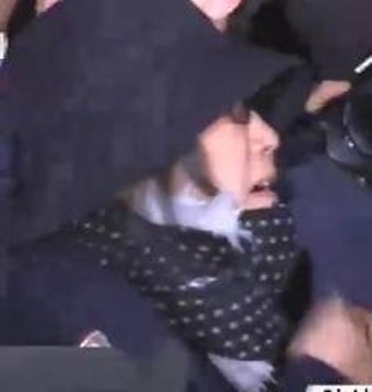 최순실 검찰출석 포토라인 무너져 아수라장…일본언론 “박근혜 대통령 최대위기 직면