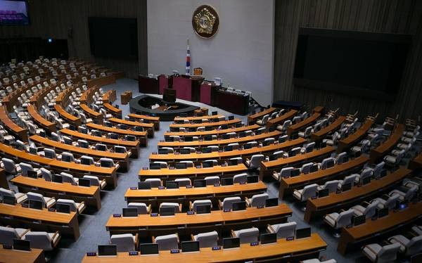 우원식 국회의장, 대선과 개헌 국민투표 동시 실시 제안에 화제