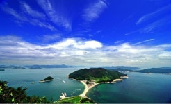 무더운 여름 국립공원 걸으며 힐링여행