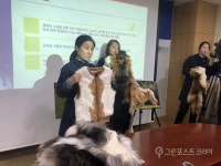 개고기 납품했던 개농장 주인이 케어 동물보호소 관리인이라니…