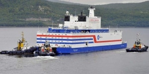 세계 첫 떠다니는 원자력발전소 극동 해상서 가동 개시