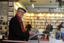 위크엔드 인 파리, 아카데미가 인정한 배우 짐 브로드벤트!