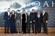 노아, 뜨거운 관심 속 독일 프리미어 성황리 개최!