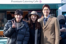 실버바라(이동카페) | '더 테너 리리코 스핀토' 차예련, 이동 카페로 '힐러'팀 응원! 유지태 드라마 촬영장을 방문한 의리녀!