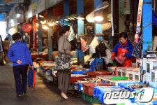 대형마트 정기휴무 날  재래시장 풍경