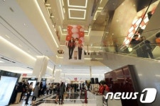 경기북부 첫 백화점 '신세계 의정부점' 그랜드 오픈