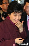 대전 문창시장 방문한 박근혜