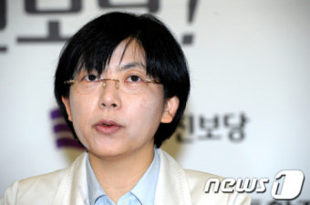 이정희 공동대표 