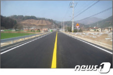가평군 위험상존 도로 확·포장 개통