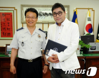 경찰, 성추행범 때려잡은 이병훈 야구해설위원에 감사장