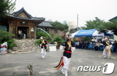 가평군 전통한옥 짓는 기술 교습