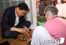 제주시 원광요양원 방문한 이재오 의원
