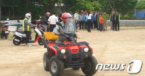 거제경찰, 원동기면허 출장시험 다대주민 소원풀이